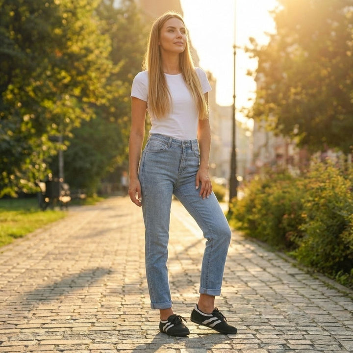 Cobbleway™ – Retro Wave Stripe PU Leather Lace-Up Women&