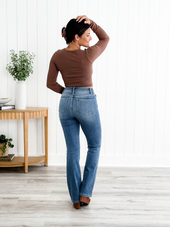 Curvelle™ – High-Stretch Tummy Control Bootcut Jeans + 50% OFF