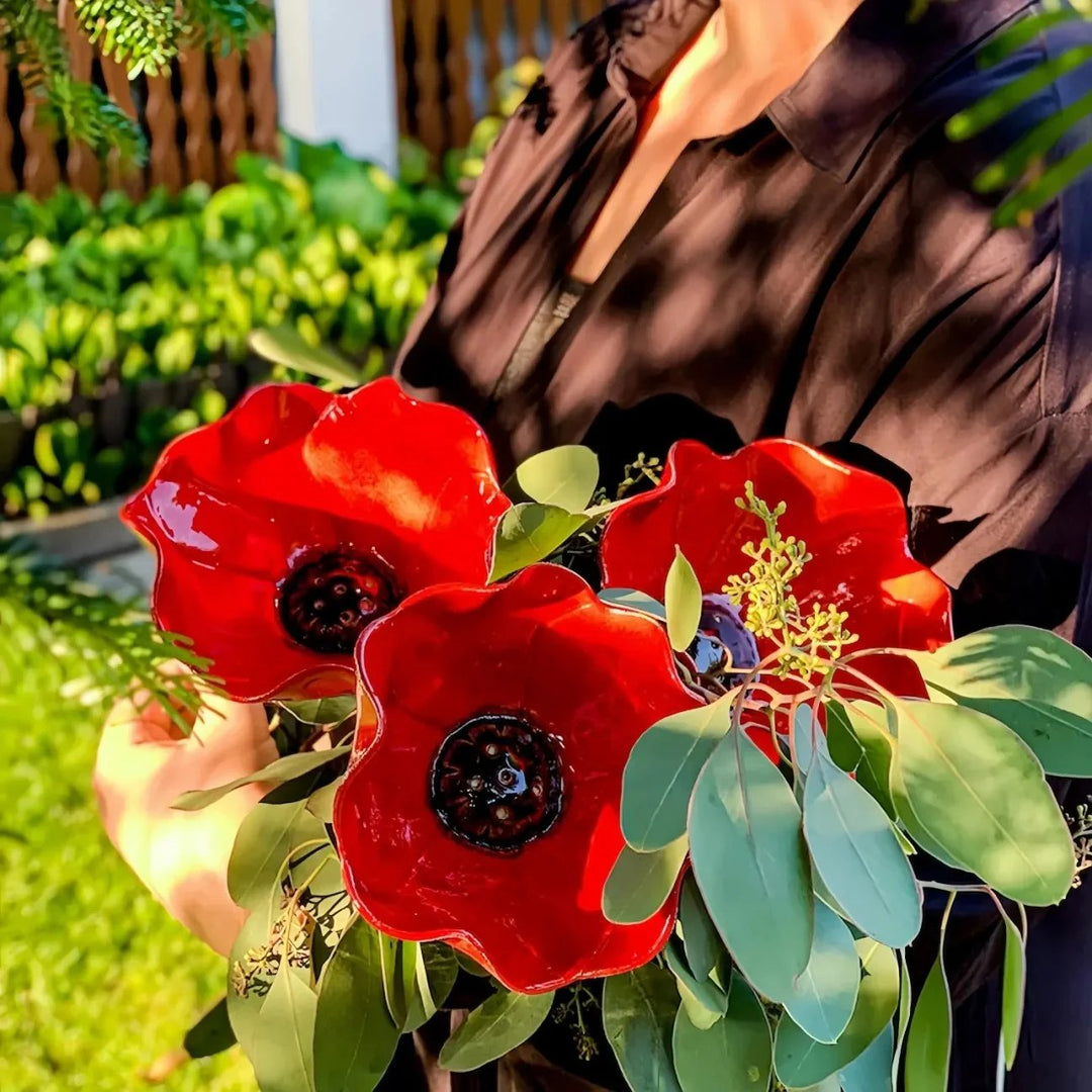 Briarcroft™ – Handcrafted Metal Poppy Garden Stake with Bird Bath Bowl + 50% OFF