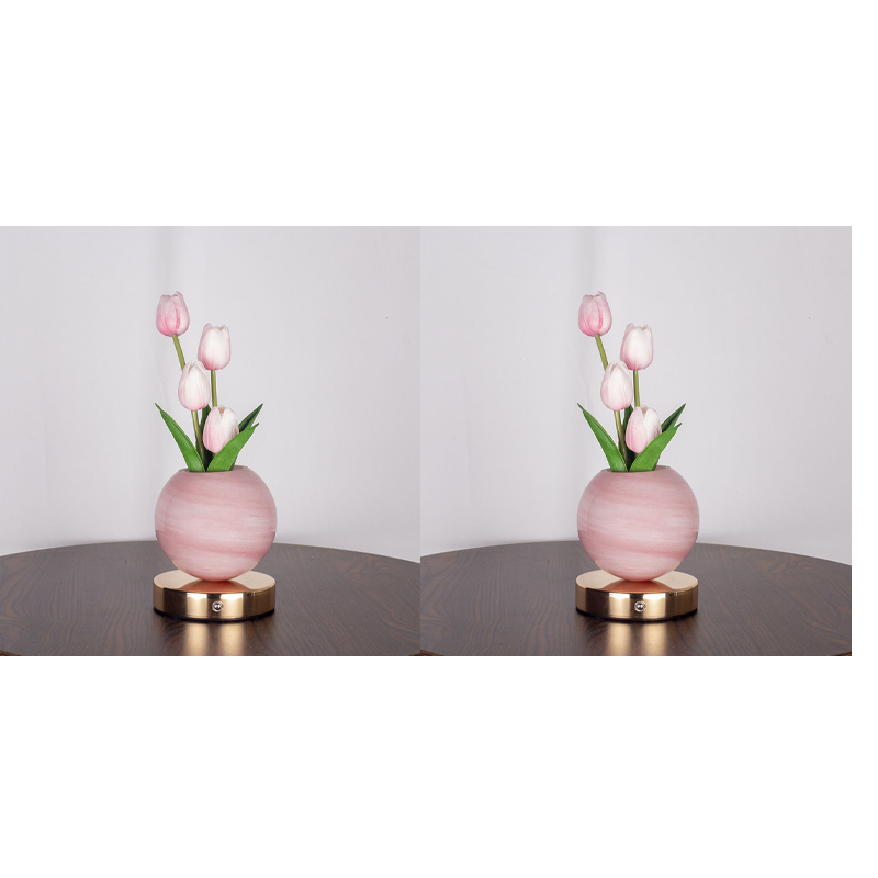 Petalune™ – Glass Globe Tulip Bouquet Night Light with Soft Warm Glow + 50% OFF